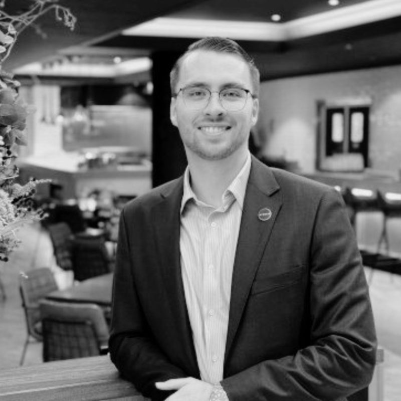 Daniel Neuman, General Manager