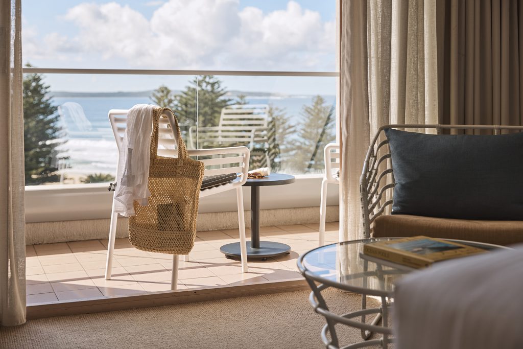 King Ocean View Room - Image 2
