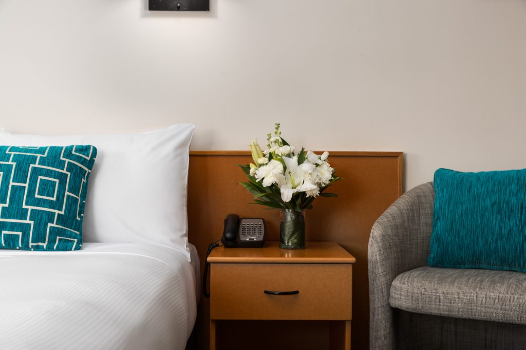 Queen Room - Image 2