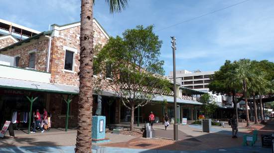 Smith Street Mall