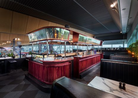 Peloton Bar & Eatery