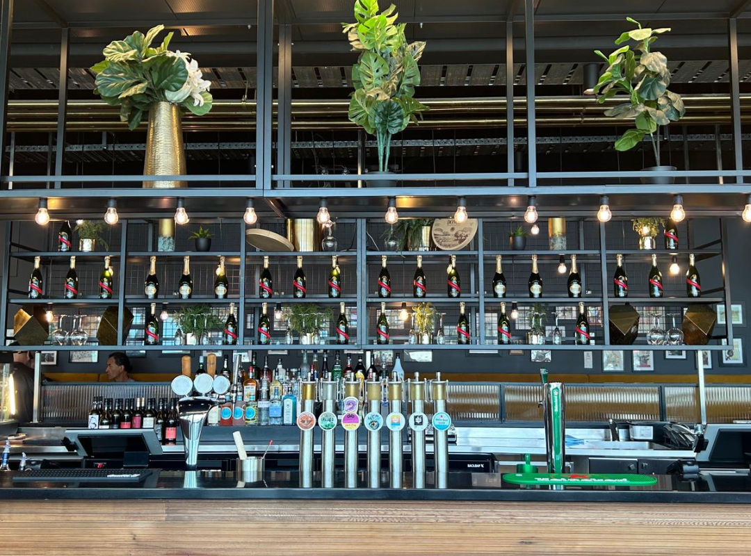 UBW Bar