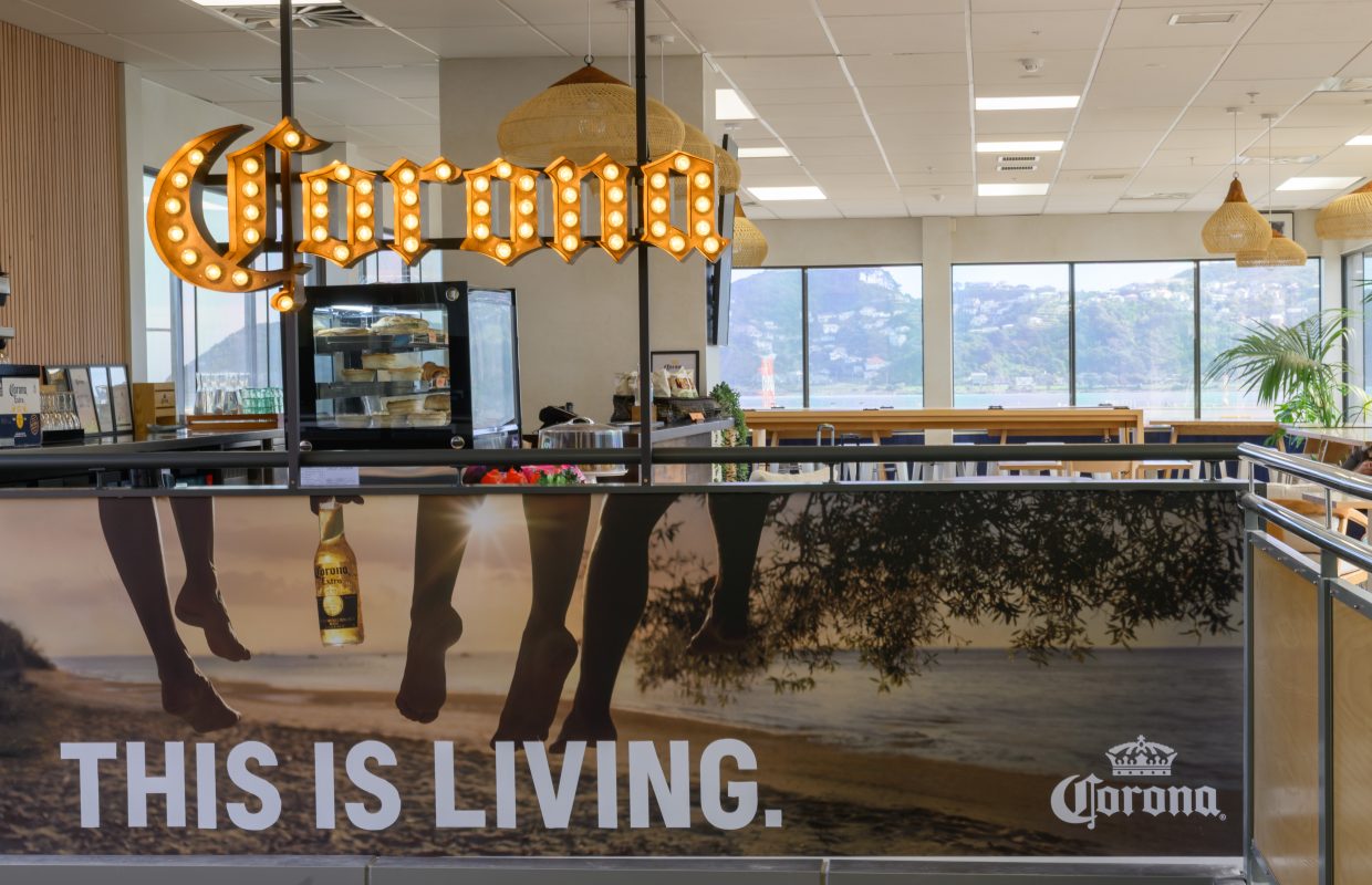 Corona Sunset Lounge & Bar