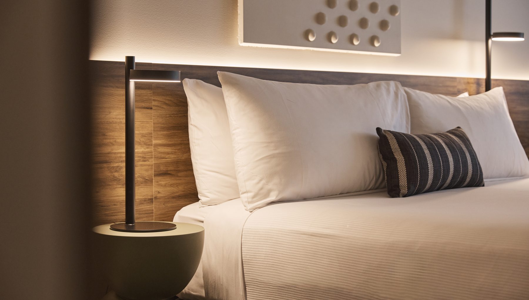 Rooms & Suites - Main image