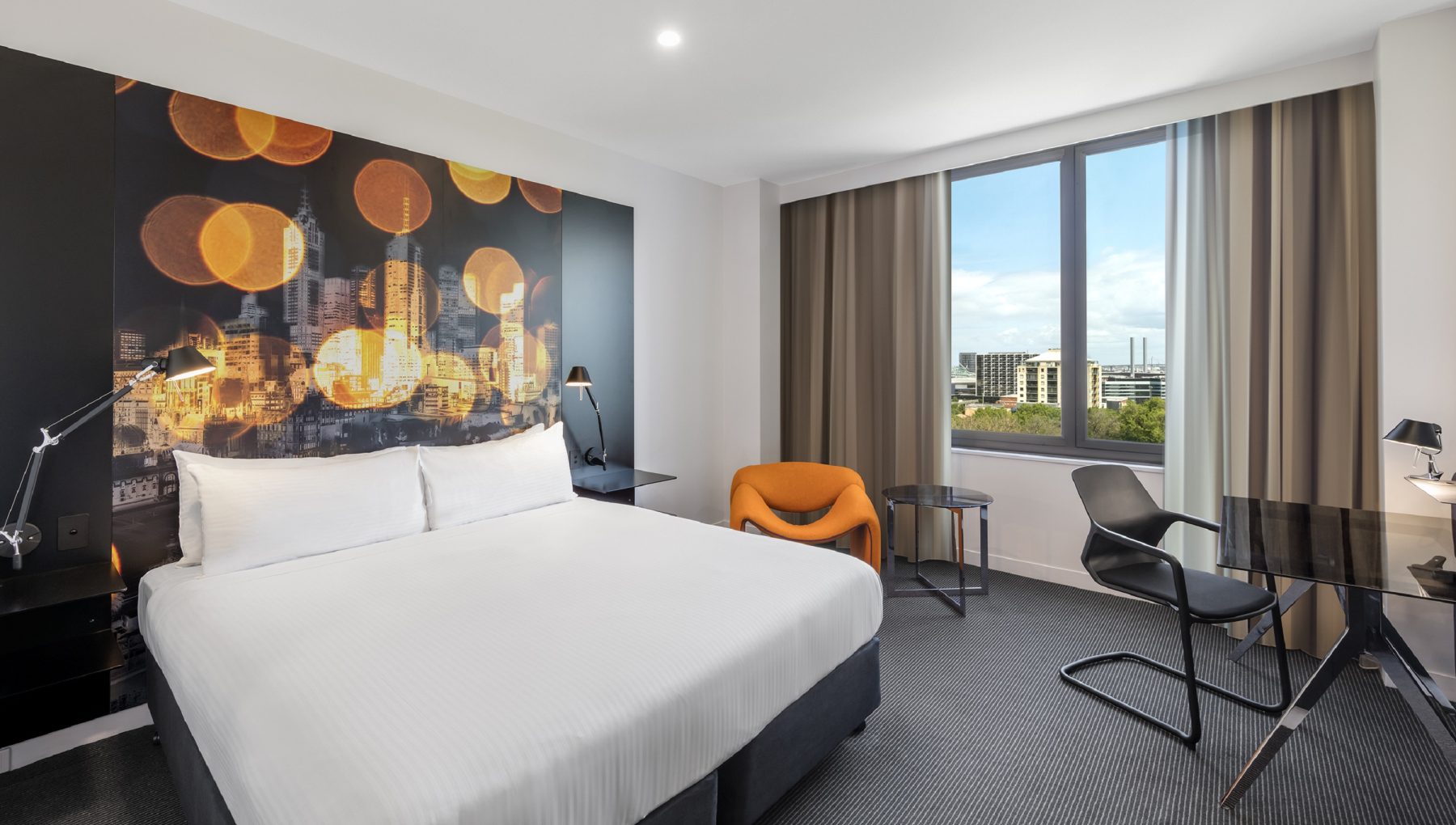 Rooms & Suites - Main image