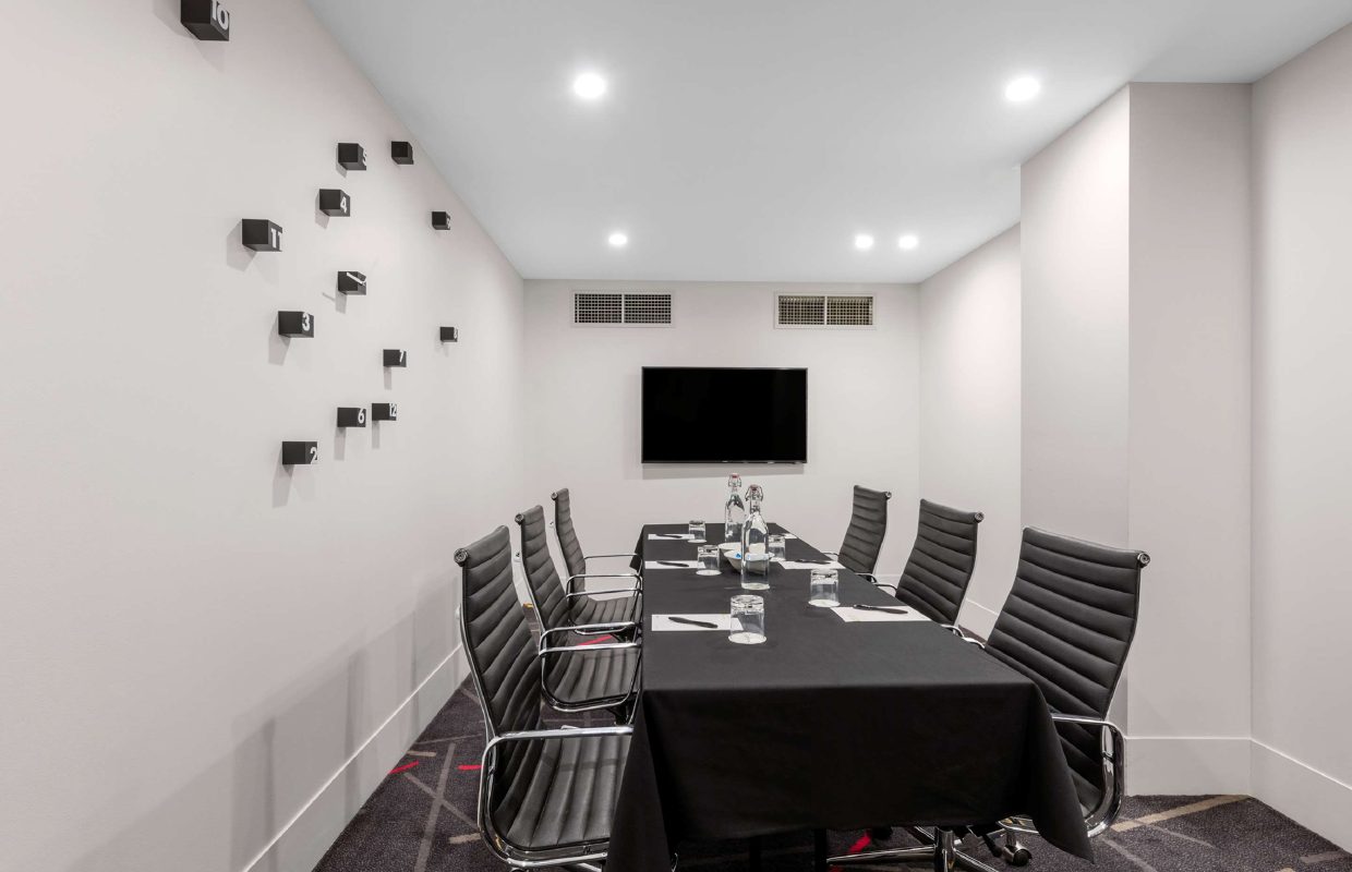Semaphore Room