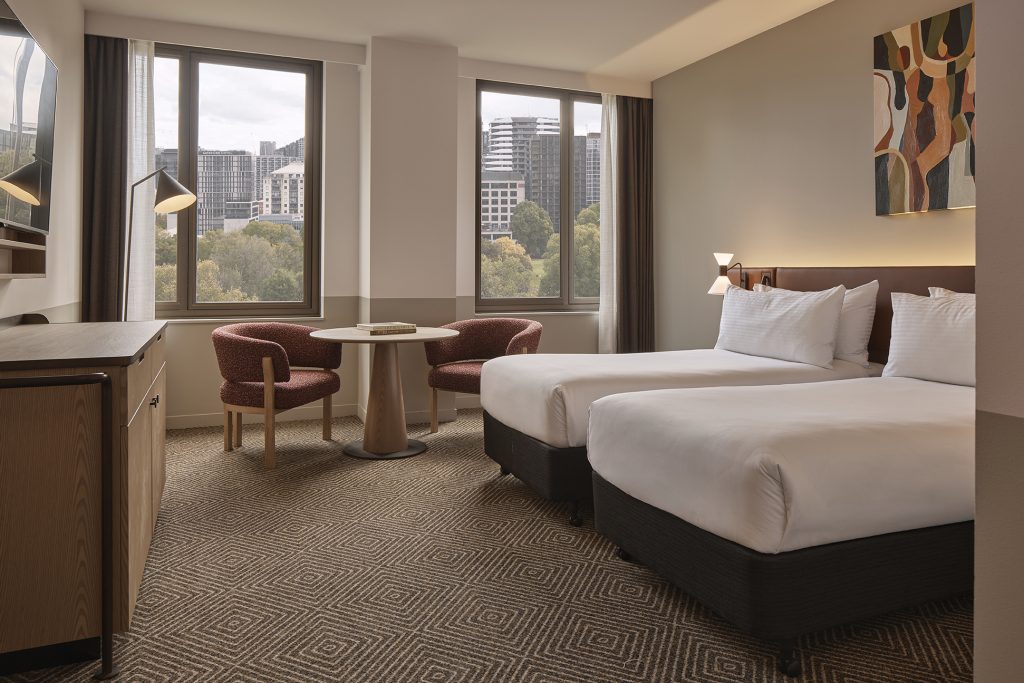 New Deluxe Parkview Twin Room - Image 1