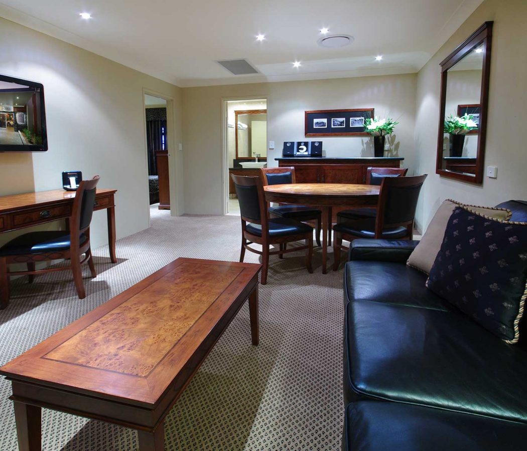 Rooms & Suites - Gallery image 3