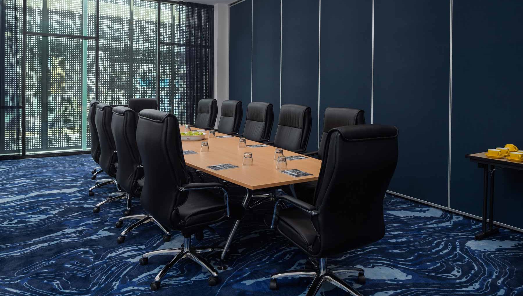 Currumbin Board Room 1 - Conferences & Events - Rydges Gold Coast Airport