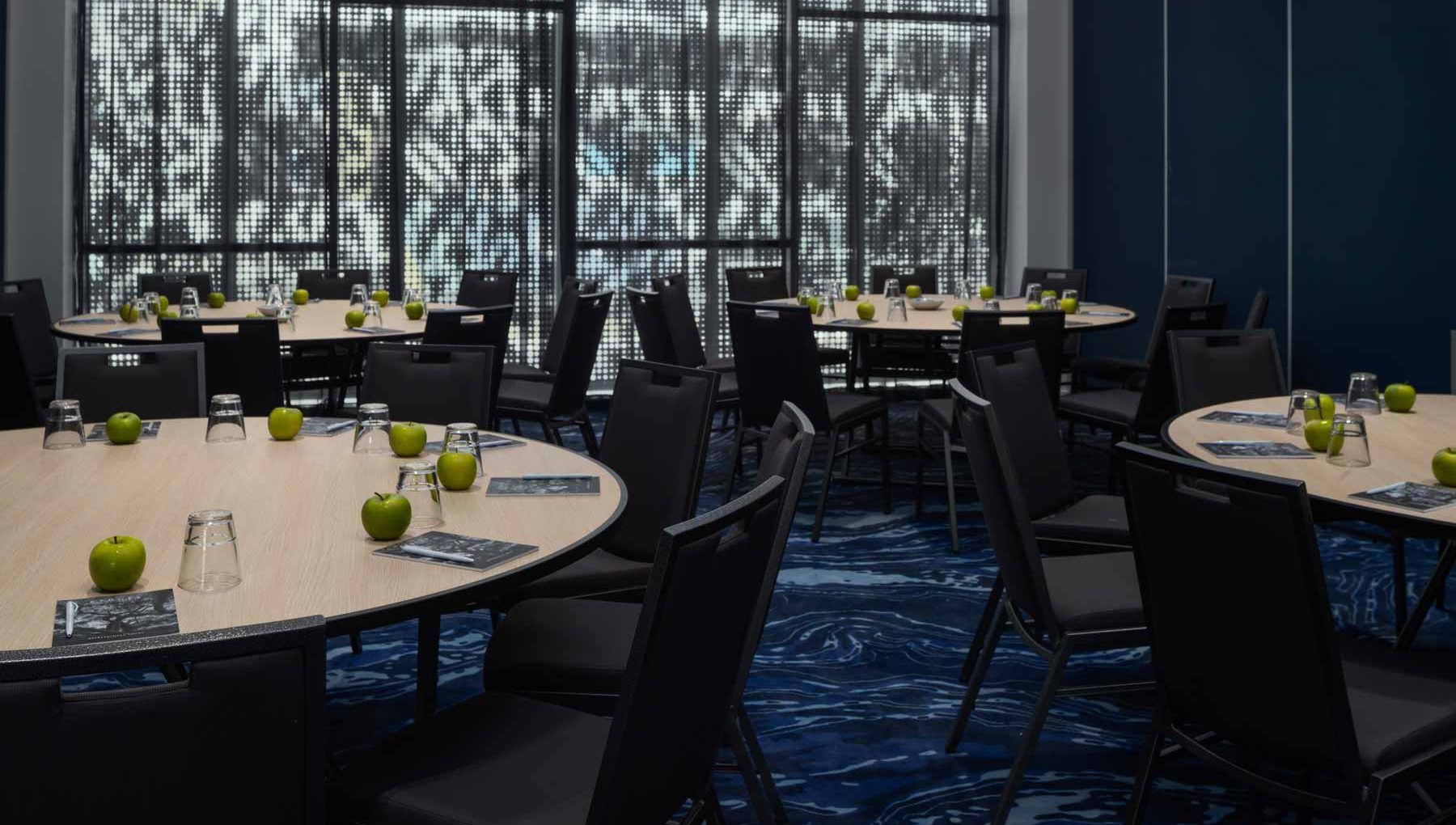 Burleigh Conference Room 2 - Conferences & Events - Rydges Gold Coast Airport